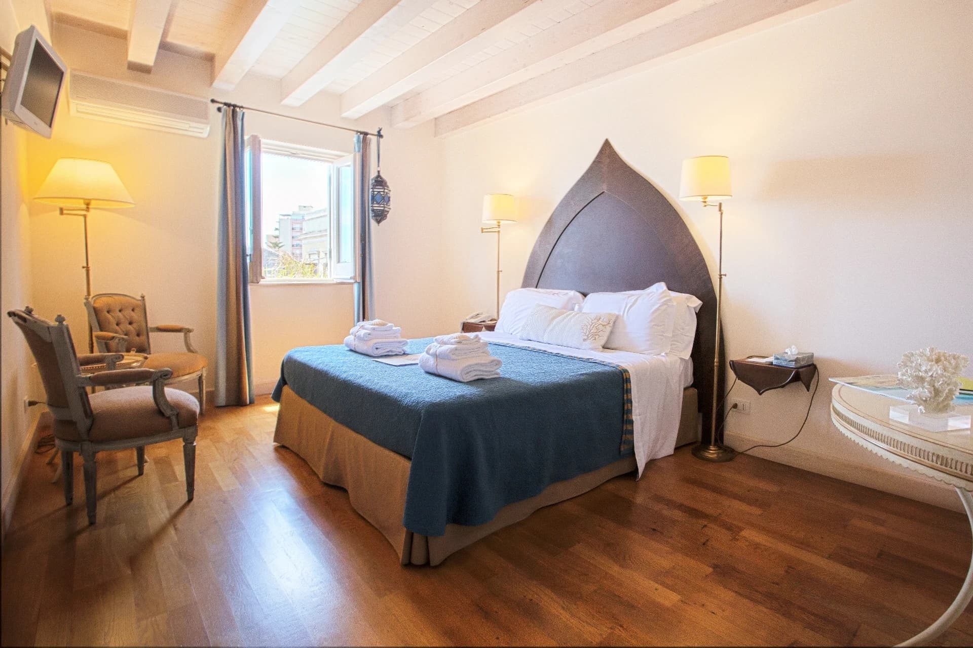 Standardzimmer mit Meerblick — 3